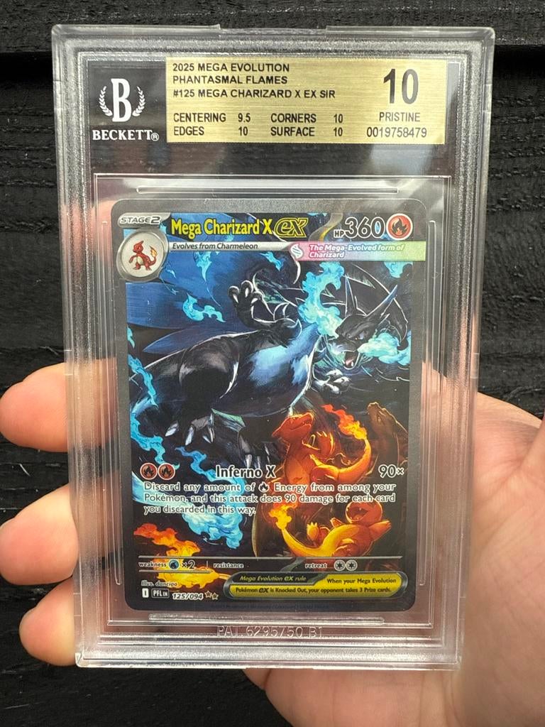 Mega Charizard X EX SIR #125 BGS Beckett 10 Pristine, Ophalen of Verzenden, Nieuw, Losse kaart