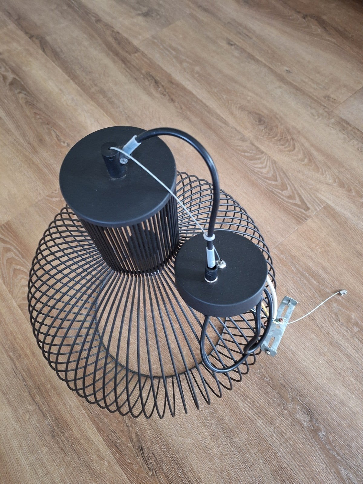 Hanglamp zwart metaal, Ophalen, Zo goed als nieuw, Metaal, E27 (groot)
