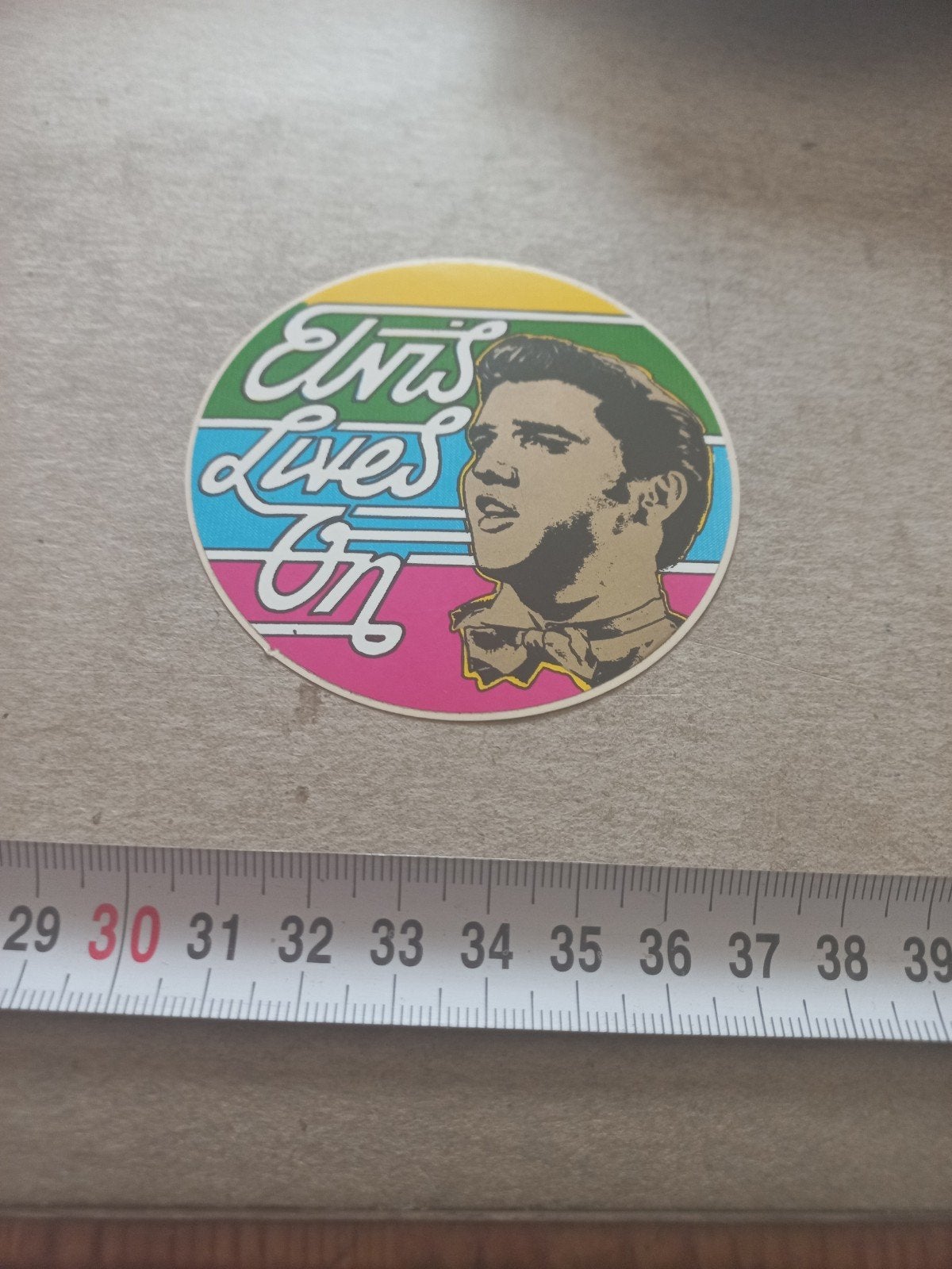 Elvis lives on, Ophalen of Verzenden, Zo goed als nieuw