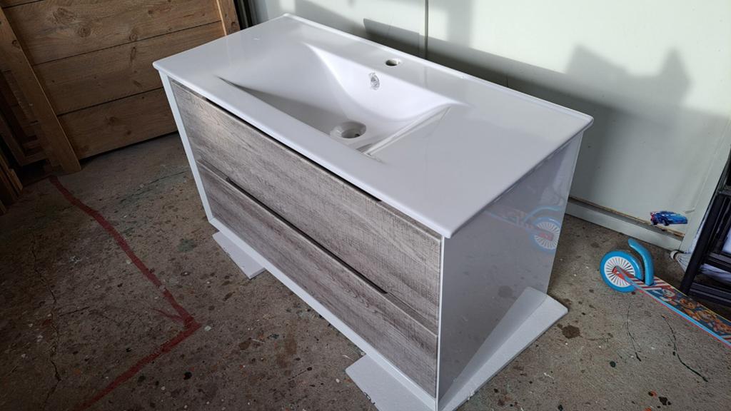 Badkamermeubel met wastafel, Huis en Inrichting, Badkamer | Badkamermeubels, Ophalen, 100 tot 150 cm, Nieuw, Minder dan 100 cm