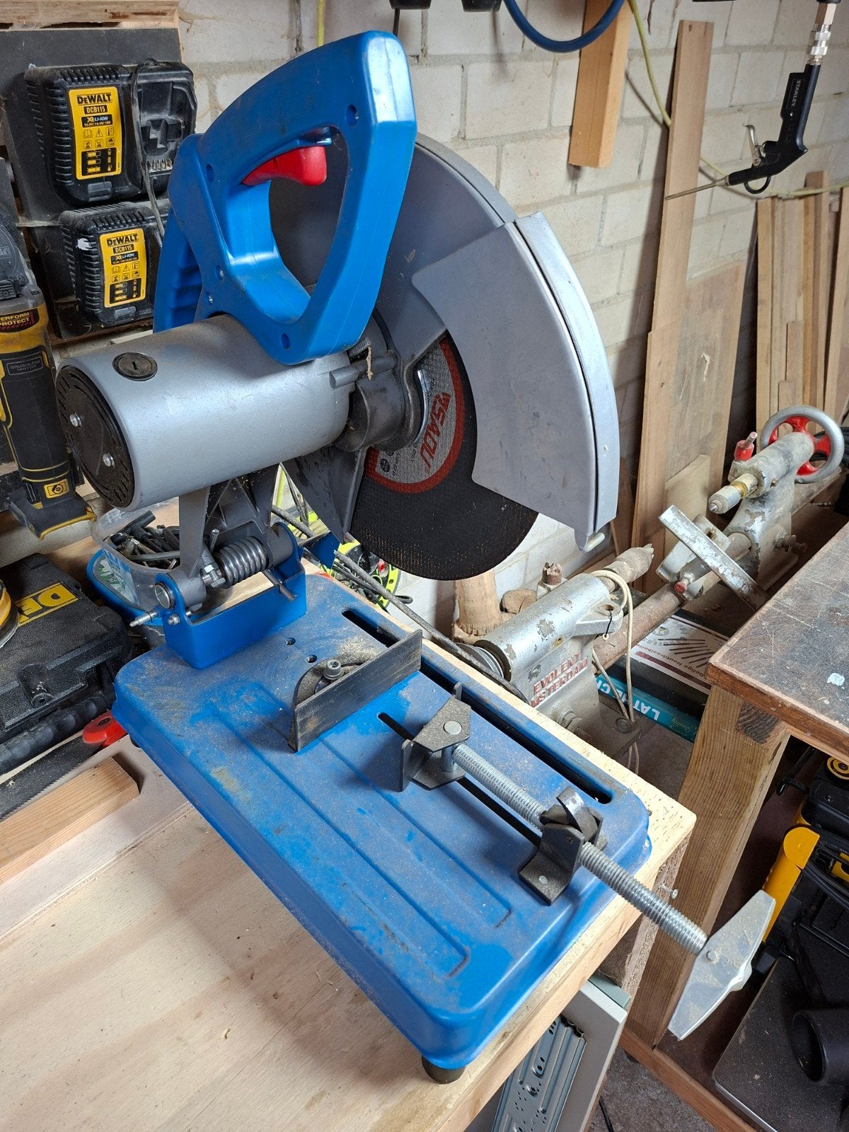 HBM Drycutter Afkortzaag 2200W - Metaalafkortzaag 2019, Gebruikt, 70 mm of meer, HBM, Ophalen of Verzenden