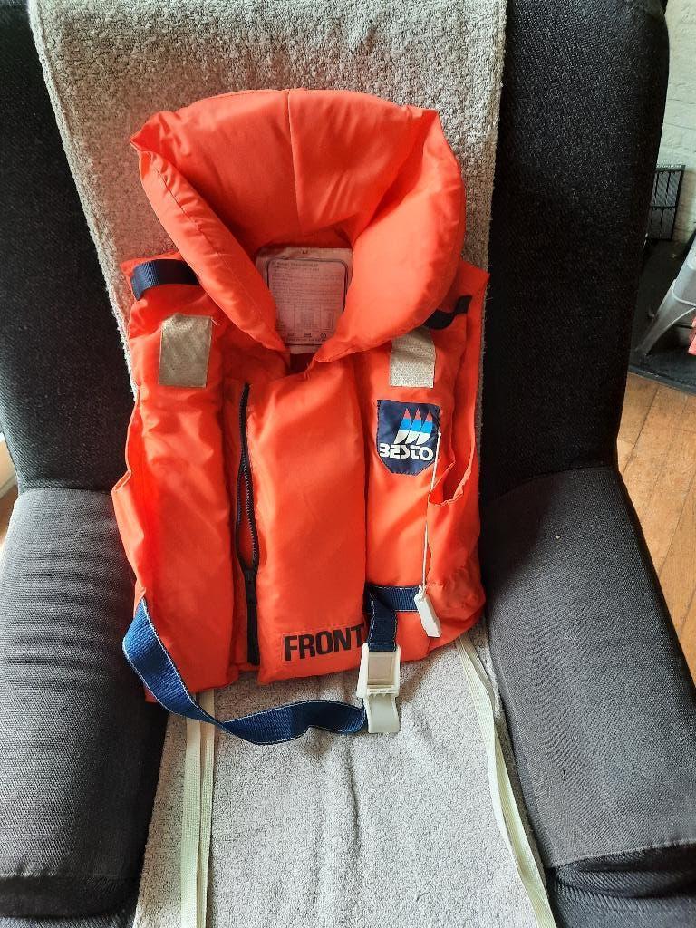 zwemvest, Helly Hansen, Besto, Ophalen of Verzenden, Zo goed als nieuw, Dame of Heer