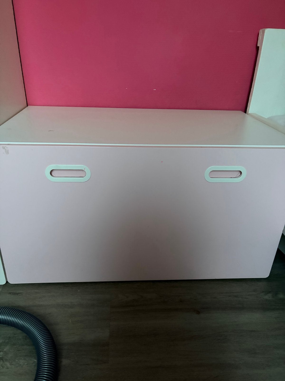 IKEA Småstad Roze Speelgoedkist met Bank 90x52x48, Ophalen, Gebruikt