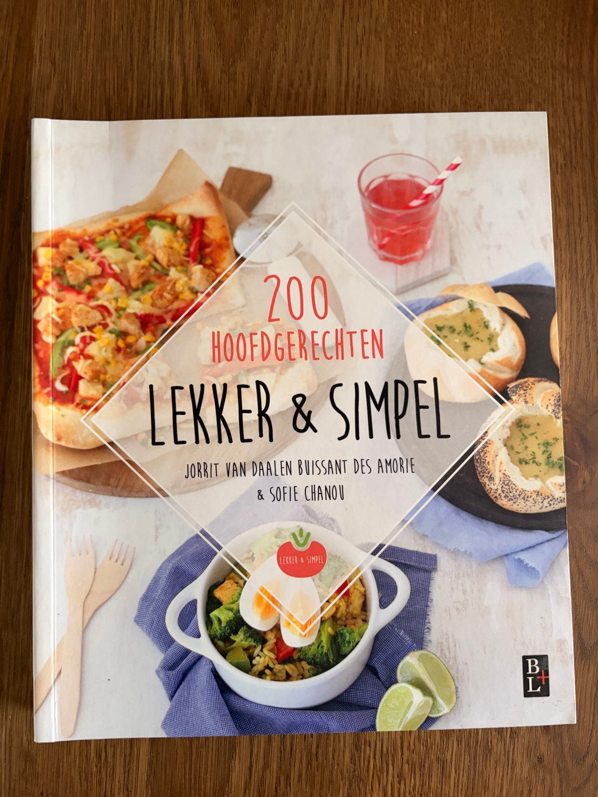 200 Hoofdgerechten Lekker & Simpel - Kookboek, Boeken, Kookboeken, Ophalen of Verzenden, Nieuw, Overige gebieden, Hoofdgerechten