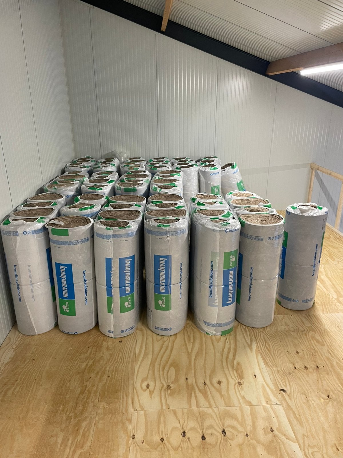 Isolatie materiaal ( gratis gebracht), Ophalen, Minder dan 3 meter, Zo goed als nieuw, H