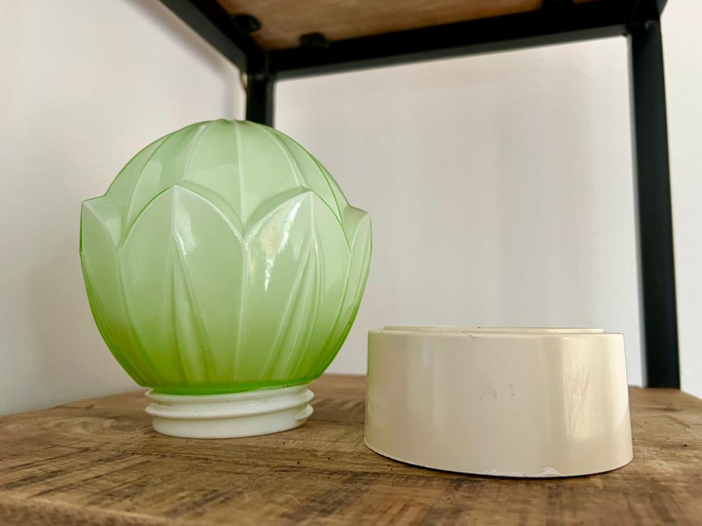 Vintage opaline plafondlamp thabur denhaag, Ophalen of Verzenden, Zo goed als nieuw, Glas