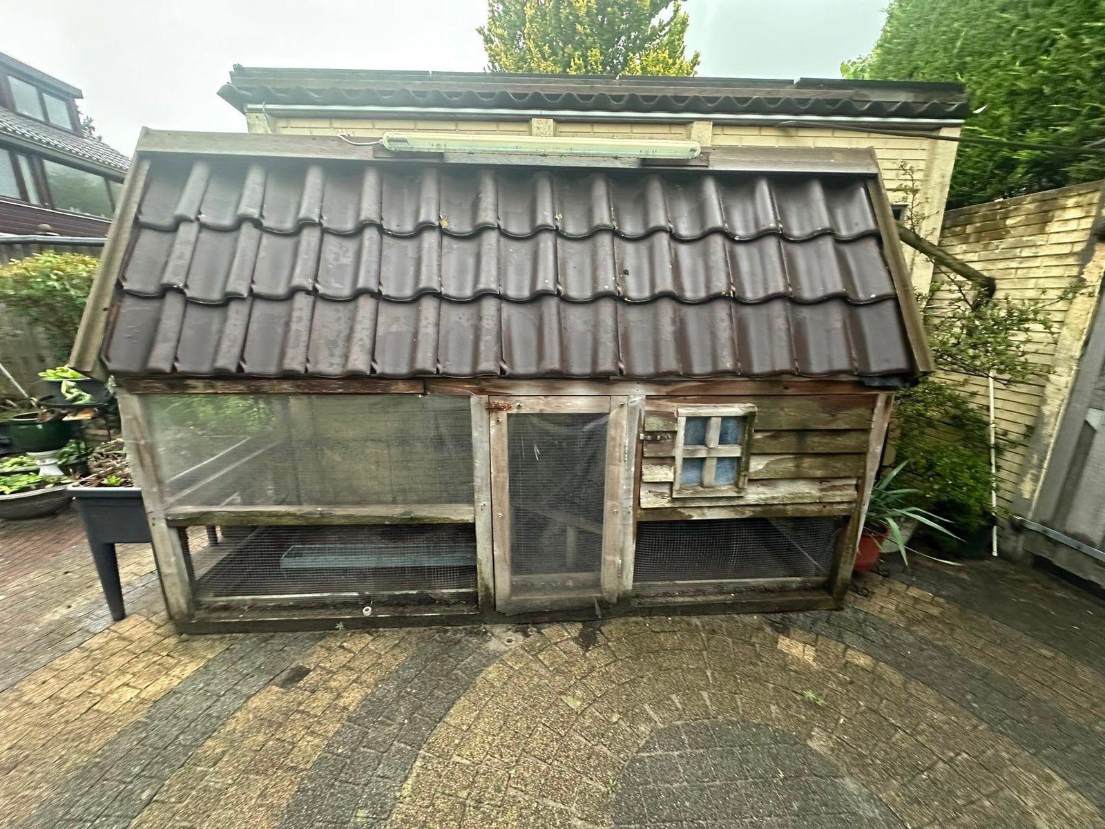 Ruim en degelijk kippenhok, Ophalen, Gebruikt, Kippenhok of Kippenren