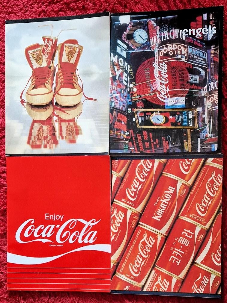 Set van 4 Vintage Coca-Cola Schriften - Onbeschreven/Nieuw!, Verzamelen, Ophalen of Verzenden, Nieuw, Gebruiksvoorwerp