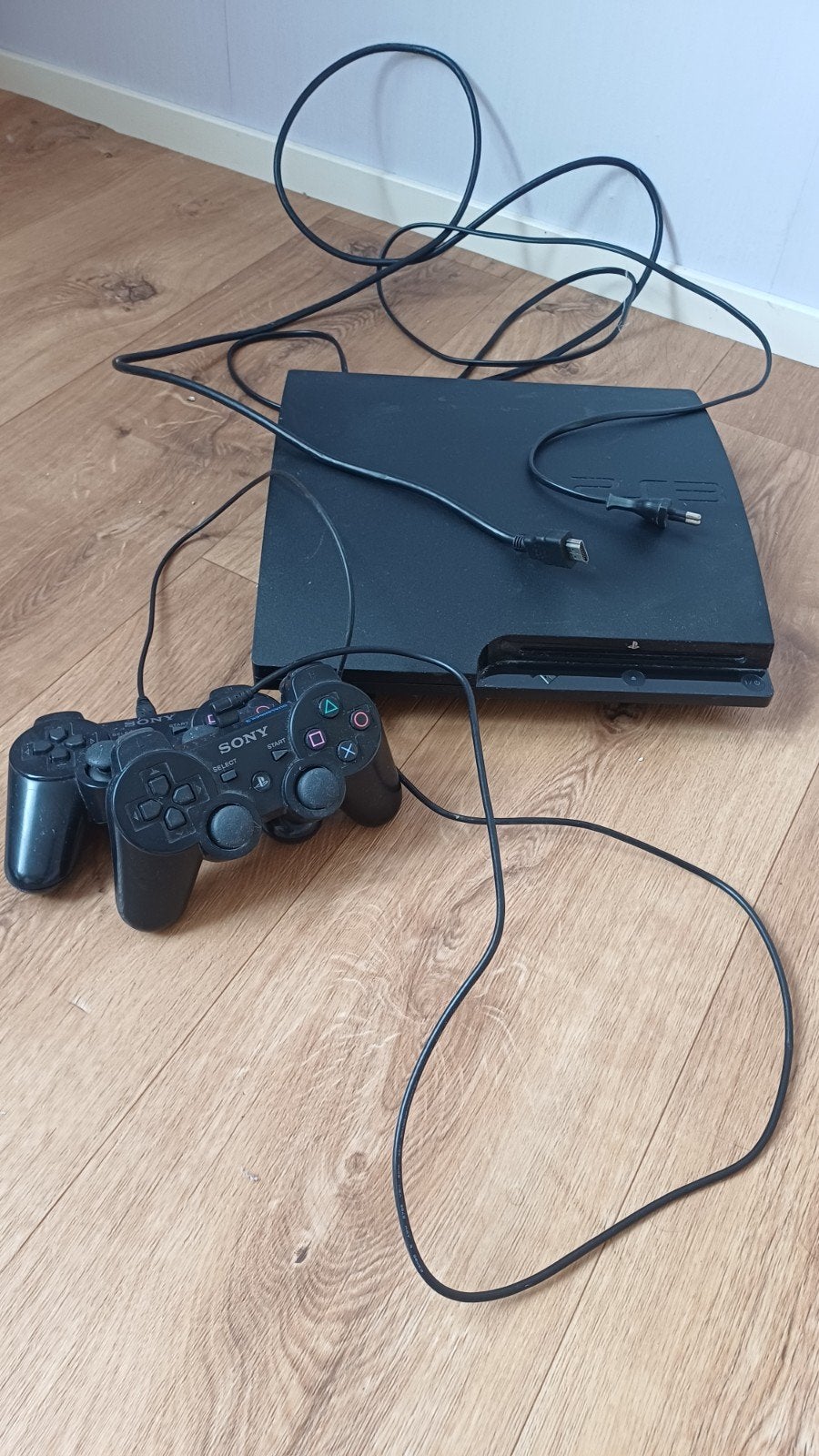 PlayStation 3 Slim met controller en kabels, Ophalen, Gebruikt, Met 2 controllers, 120 GB