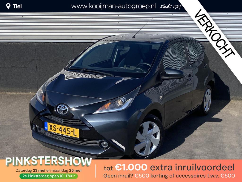 Toyota Aygo 1.0 VVT-i x-pure Automaat, Airco, achteruitrij c, Stof, Gebruikt, Euro 6, 4 stoelen