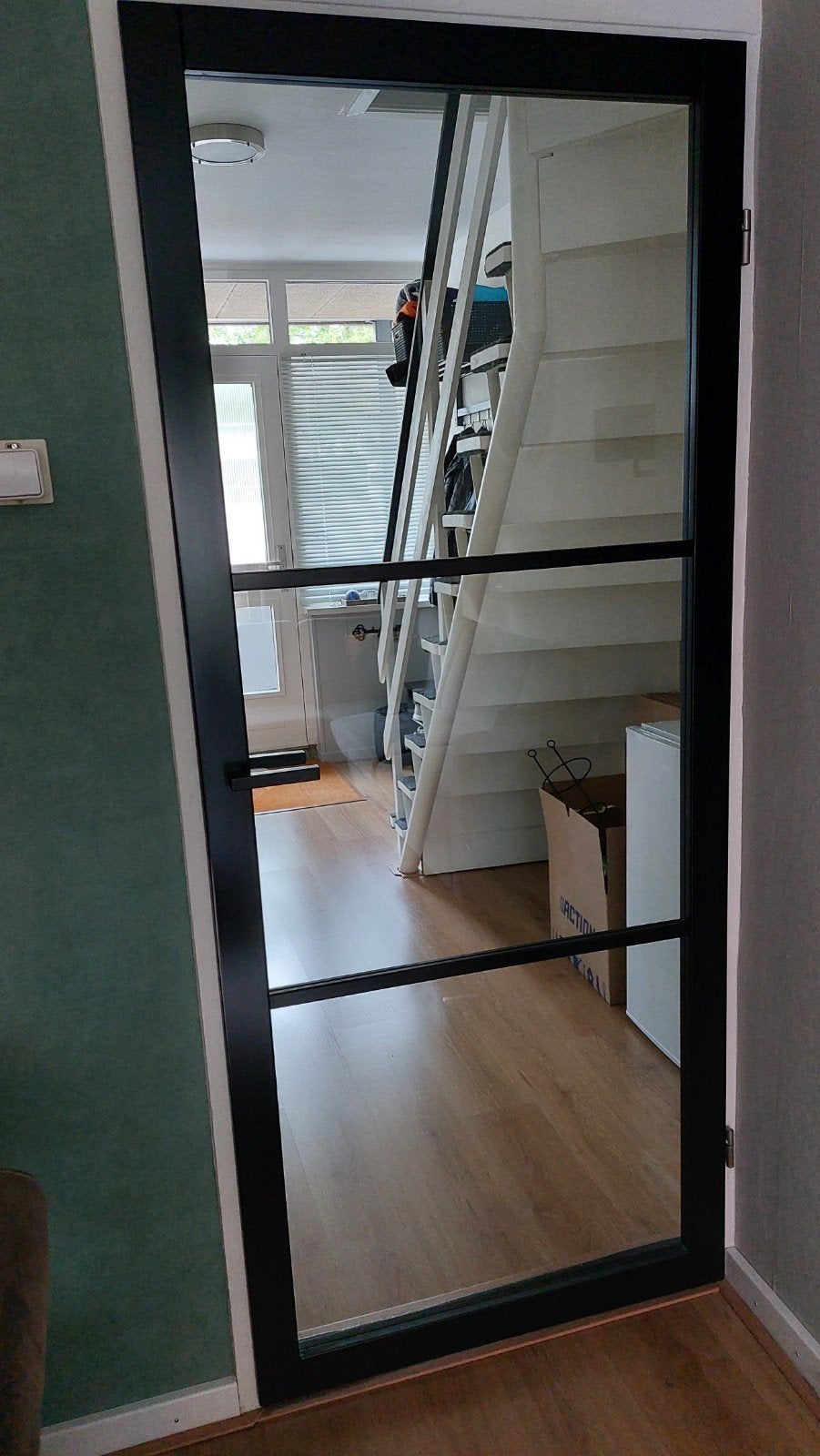 Zwarte glasdeur 3-ruitsverdeling, Ophalen, 80 tot 100 cm, Binnendeur, Zo goed als nieuw