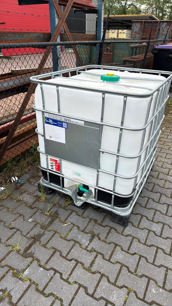 Ibc 1000 liter, Tuin en Terras, Regentonnen, 150 liter of meer, Ophalen of Verzenden, Zo goed als nieuw