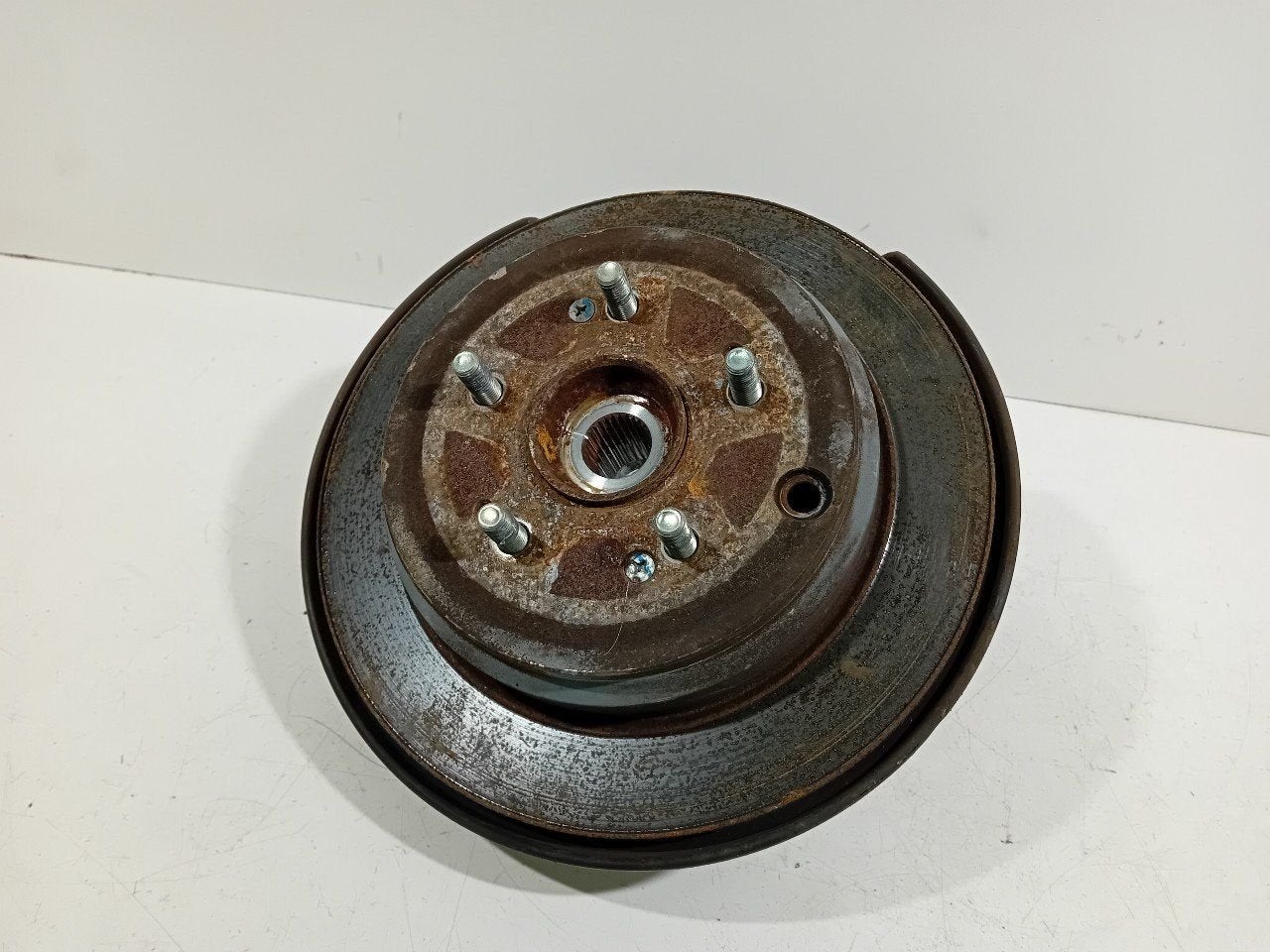 Wielnaaf links achter Honda CR-V, Onderdelen@venauto.nl, Gebruikt, Ettenseweg 76, 4706 PB Roosendaal, The Netherlands, Herkomst onderdeel bekend