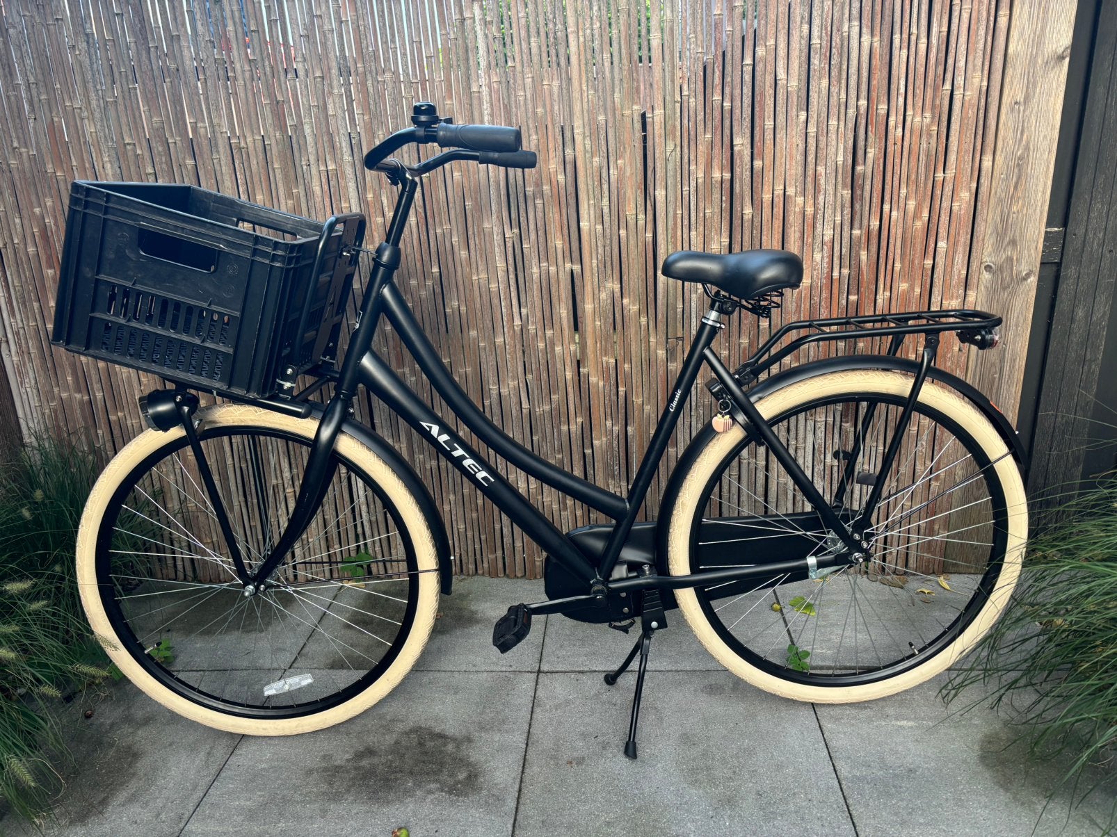 Mooie Altec Classic transportfiets – mat zwart – met krat, 50 tot 53 cm, Ophalen, Zo goed als nieuw, Terugtraprem