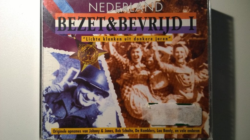 Nederland Bezet & Bevrijd Volume 1, Ophalen of Verzenden, Zo goed als nieuw, Pop, Album