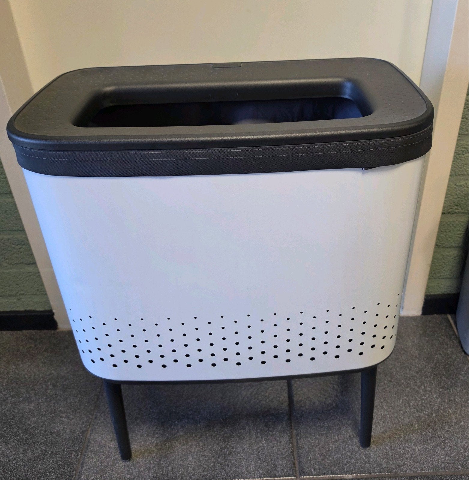 Brabantia Bo wasbox wit, 40 liter of meer, Ophalen, Zo goed als nieuw, Metaal