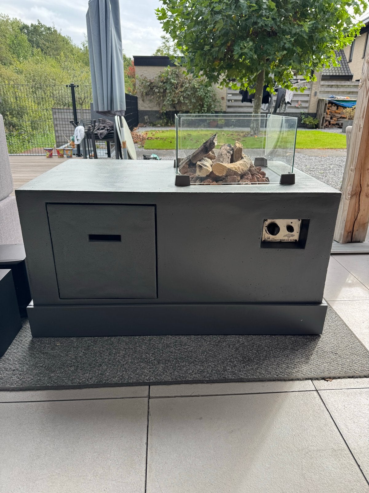 Vuurtafel met LPG-tank (24,5L) - Zo goed als nieuw, Tuin en Terras, Ophalen, Zo goed als nieuw, Vuurkorf