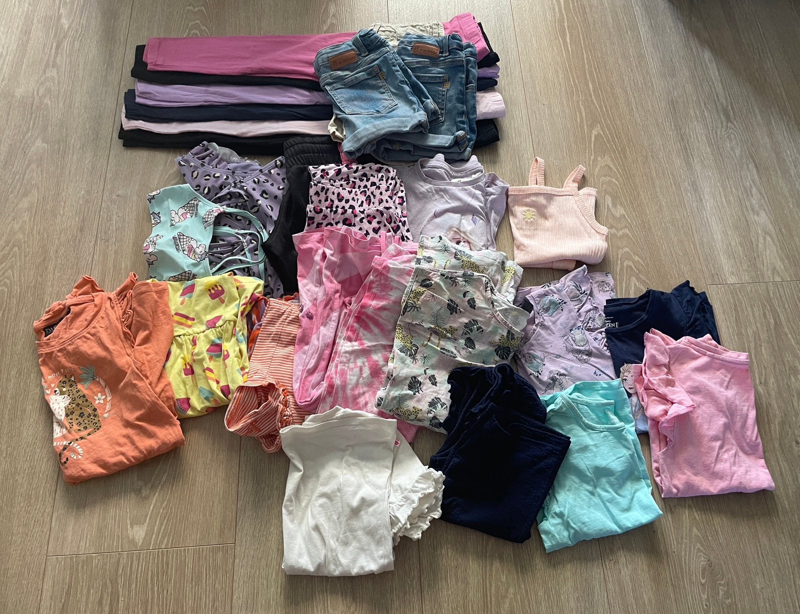 Kledingpakket meisje zomer, mt 122-128, 29 items, Ophalen of Verzenden, Gebruikt, Maat 128