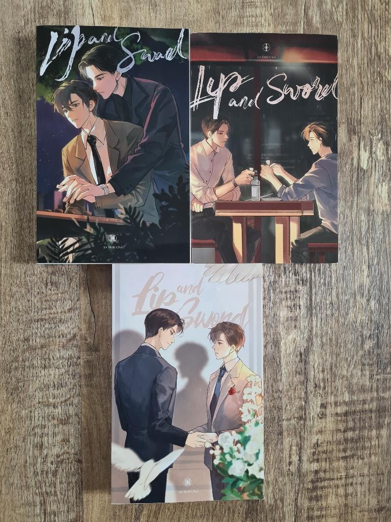 Lip and Sword 1-3 boeken Engels, Ophalen, Zo goed als nieuw