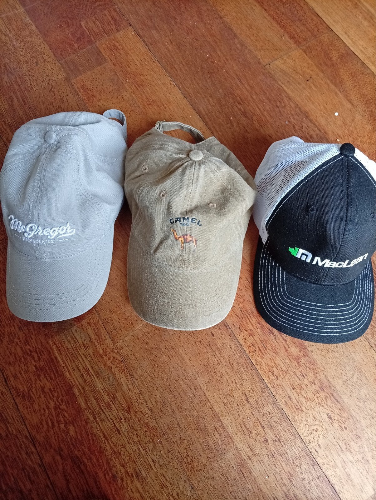Drie petten, MacLean, One size fits all, Ophalen of Verzenden, Pet