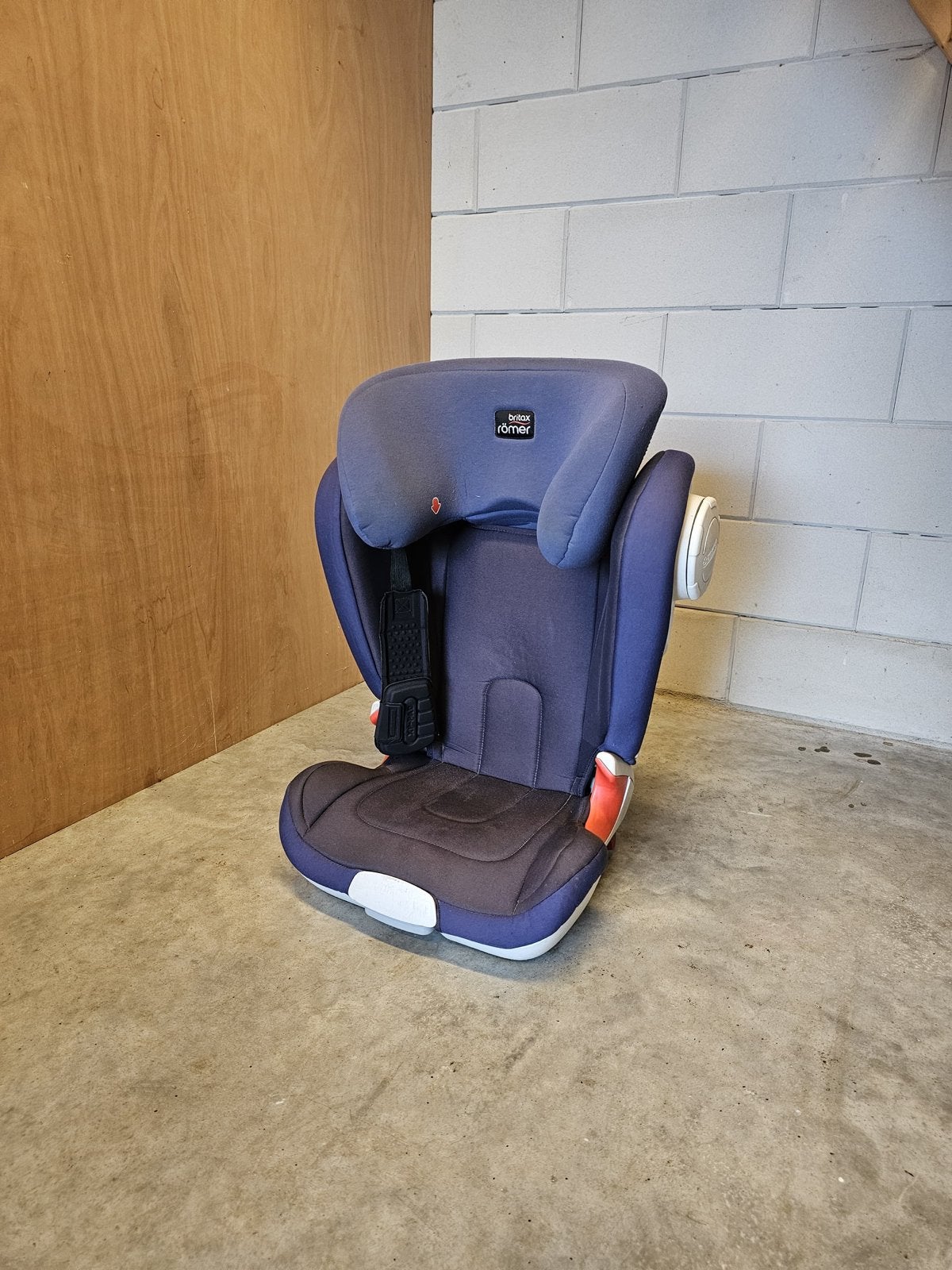 Britax Römer autostoel, 9-36 kg, met zijbescherming, Romer, 9 t/m 36 kg, Gebruikt, Autogordel