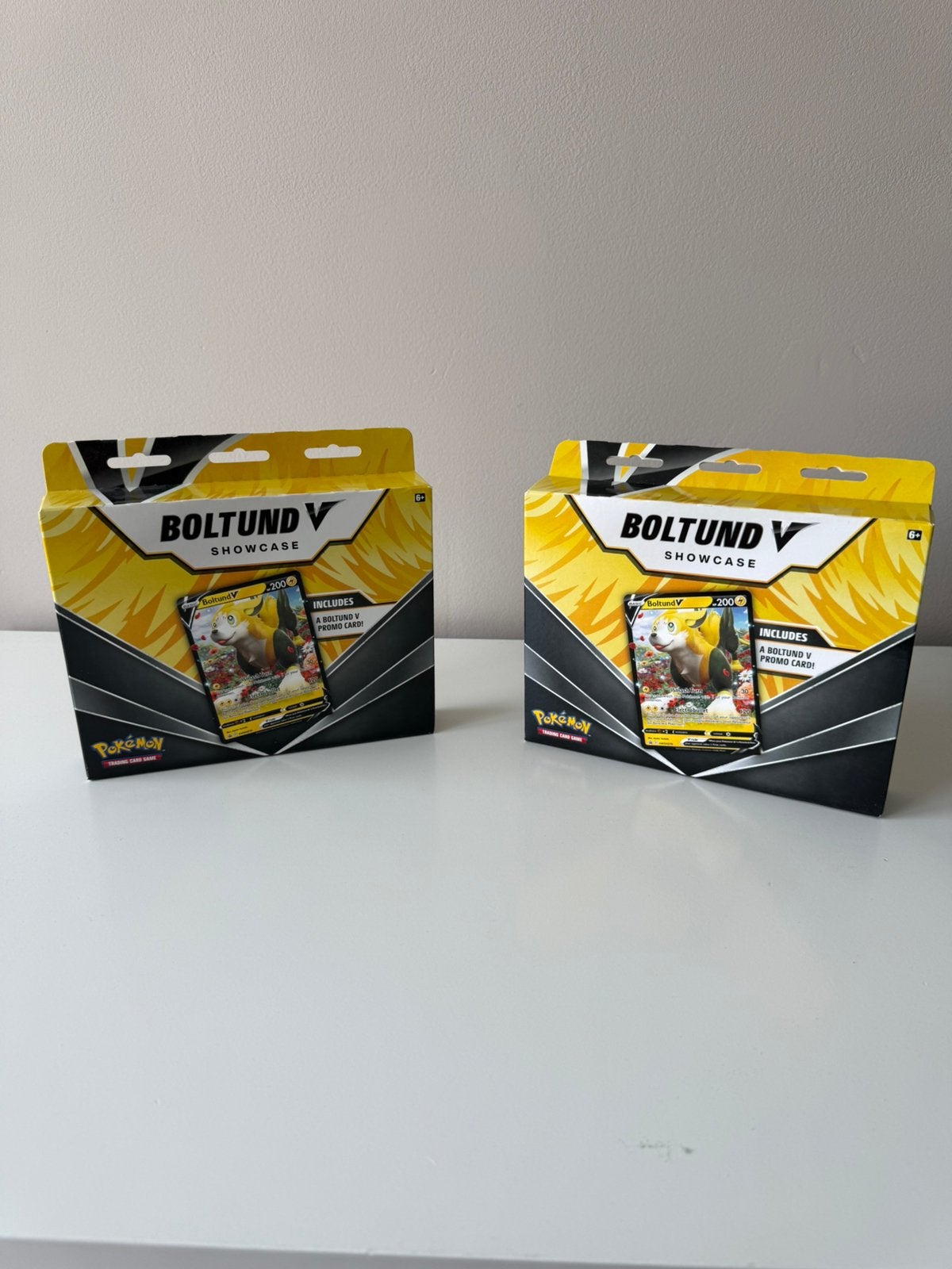 Boltund V showcase, Ophalen of Verzenden, Nieuw, Booster