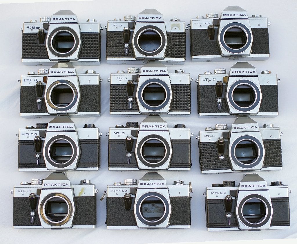 Praktica en Zenit SRL body's (M42) ongetest (meeste prima!), Ophalen of Verzenden, Compact, Overige Merken