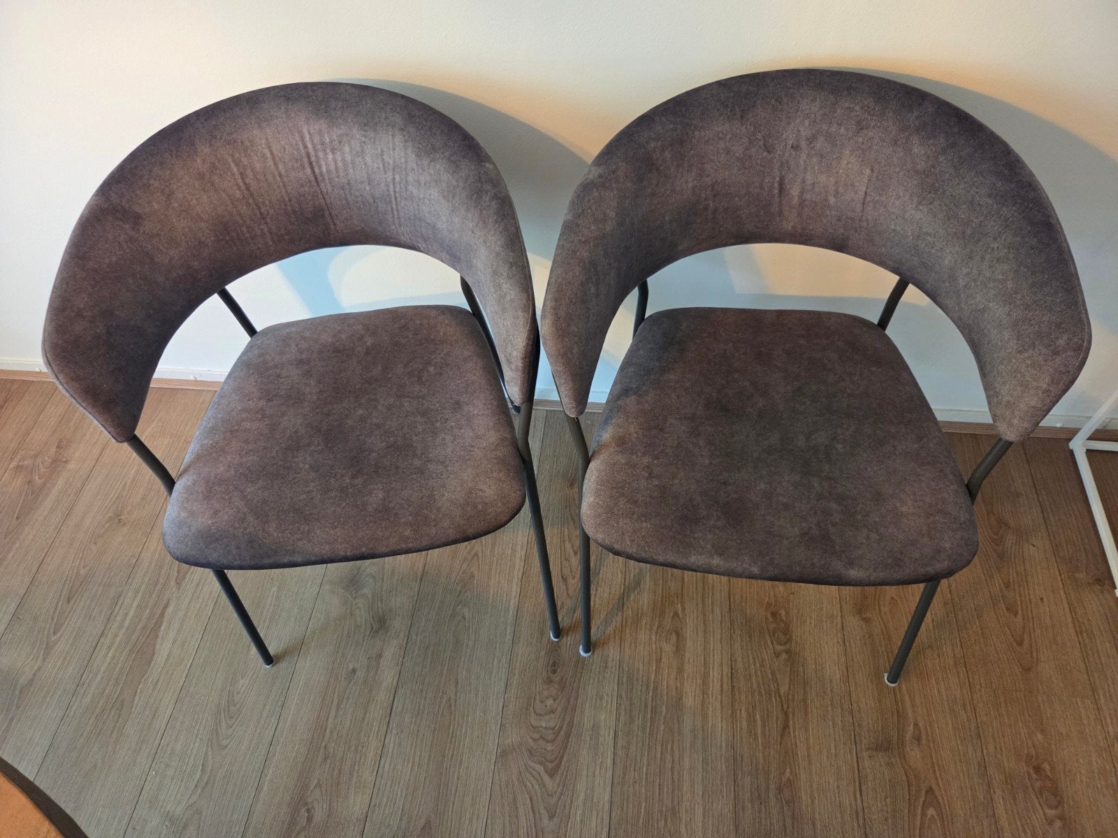Fraaai Mina eetkamerstoelen - velvet grijs, Ophalen, Twee, Zo goed als nieuw, Stof