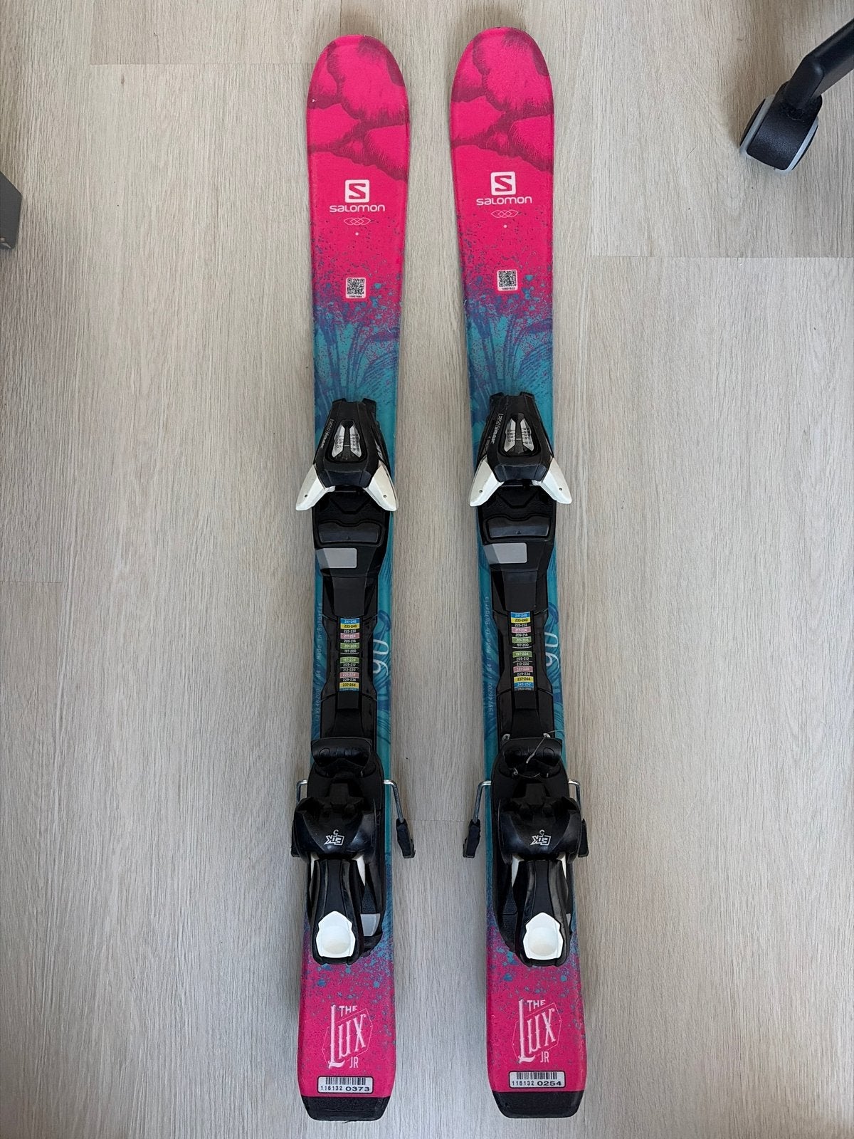 Salomon lux 90cm ski's met defect - gratis af te halen, 140 tot 160 cm, Gebruikt, Skiën, Ski's