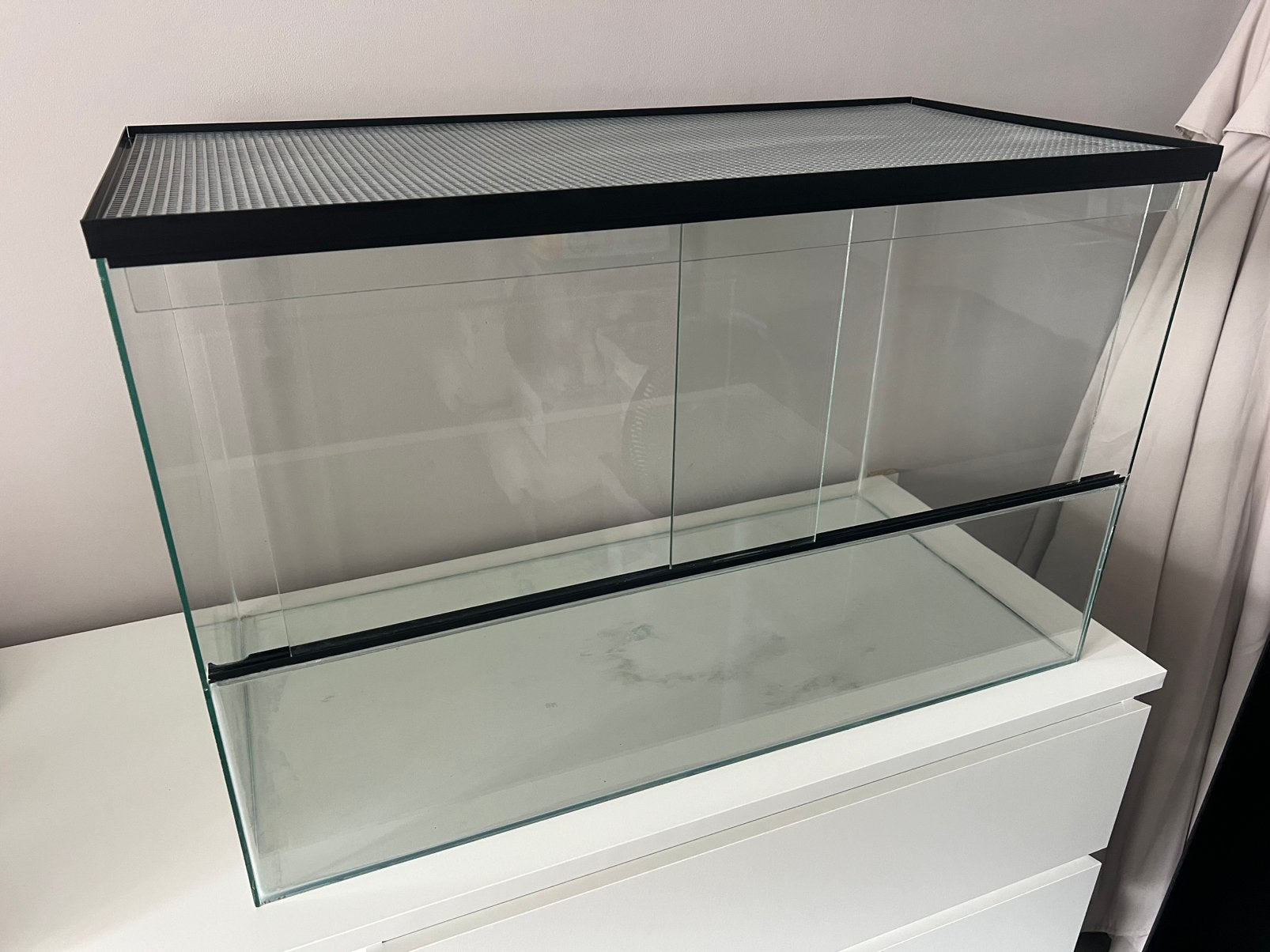 Terarrium met schuifdeurtjes, Zo goed als nieuw, Muis, Hok, 75 tot 110 cm