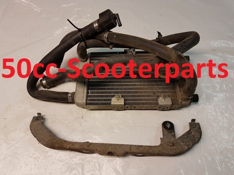 Radiator Yamaha Maxster 125 Gebruikt 5Hte240A0000, Ophalen of Verzenden