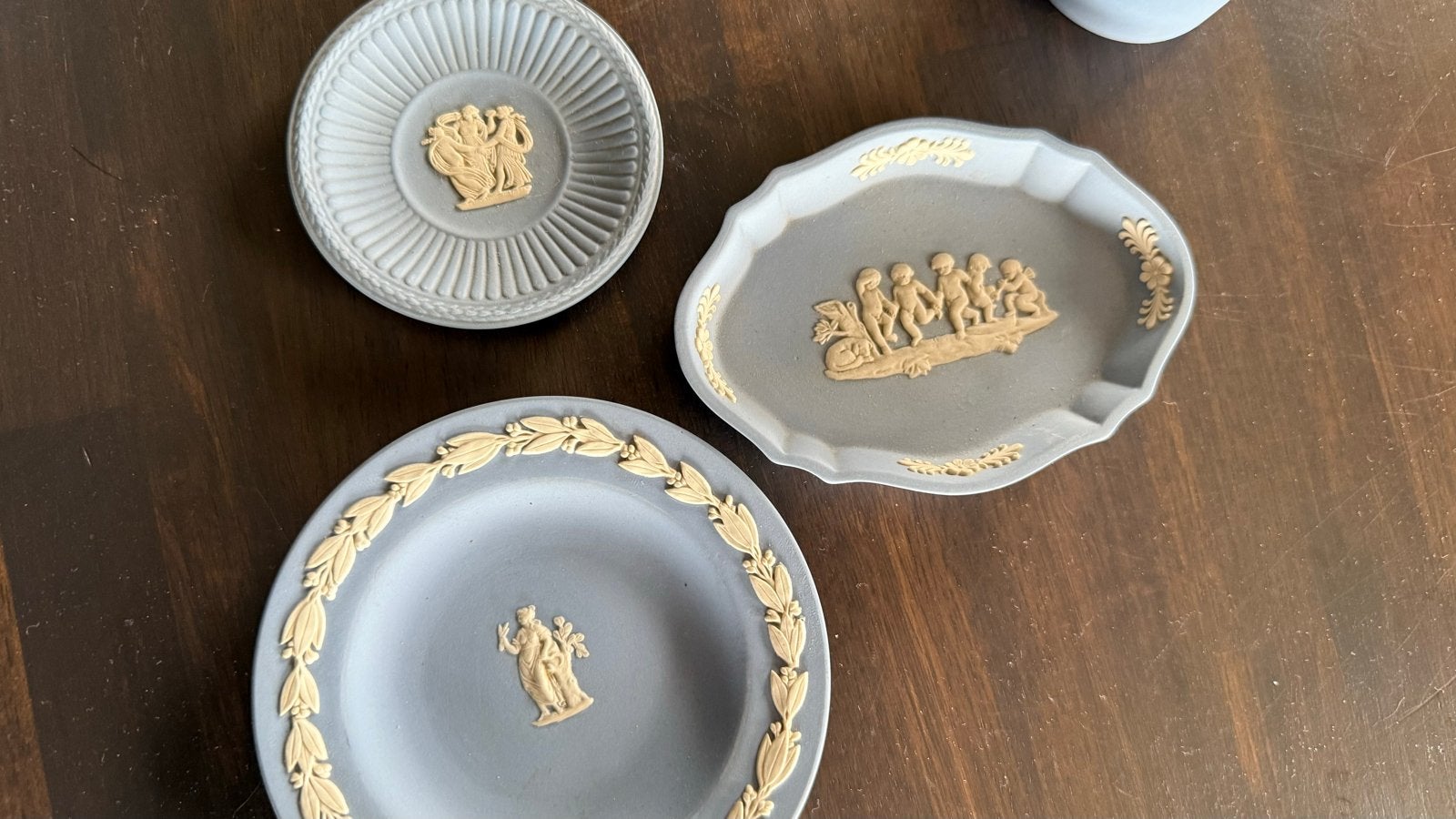 Wedgwood Jasperware Collectie met Peter Rabbit, Ophalen