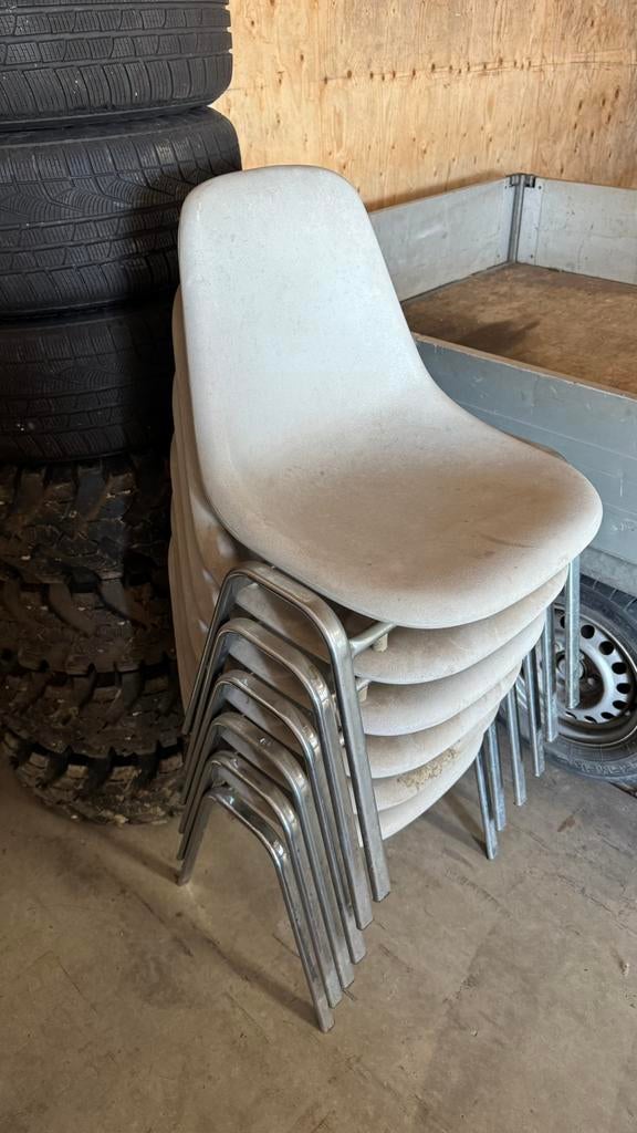 Kantine stoelen onverwoestbaar, Ophalen, Zo goed als nieuw, Vijf, Zes of meer stoelen
