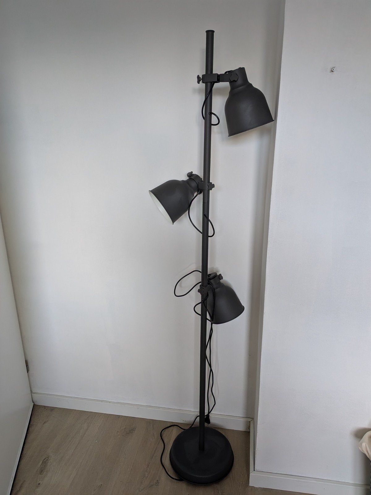 Staande lamp met 3 spots, Ophalen