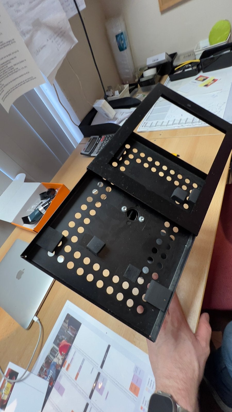 Zwarte iPad standaard - 28,5 x 21,5 cm, Ophalen of Verzenden, Gebruikt