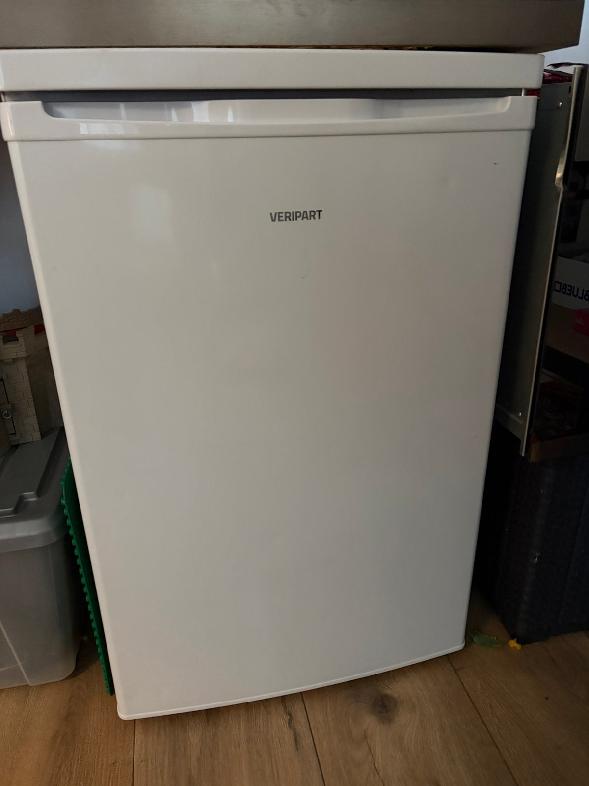 Veripart tafelmodel koelkast, Witgoed en Apparatuur, Koelkasten en IJskasten, 100 tot 150 liter, Ophalen, Zo goed als nieuw, Zonder vriesvak