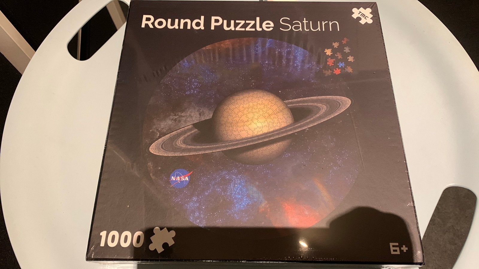 Puzzel Nasa round Saturn 1000 stukjes, Ophalen of Verzenden, 500 t/m 1500 stukjes, Nieuw