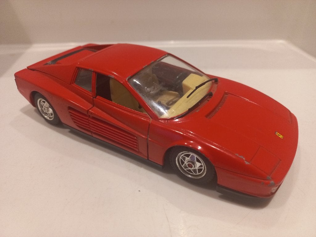 Ferrari Testarossa Bburago 1:24 modelauto 124, Hobby en Vrije tijd, Modelauto's | 1:24, Ophalen of Verzenden, Zo goed als nieuw