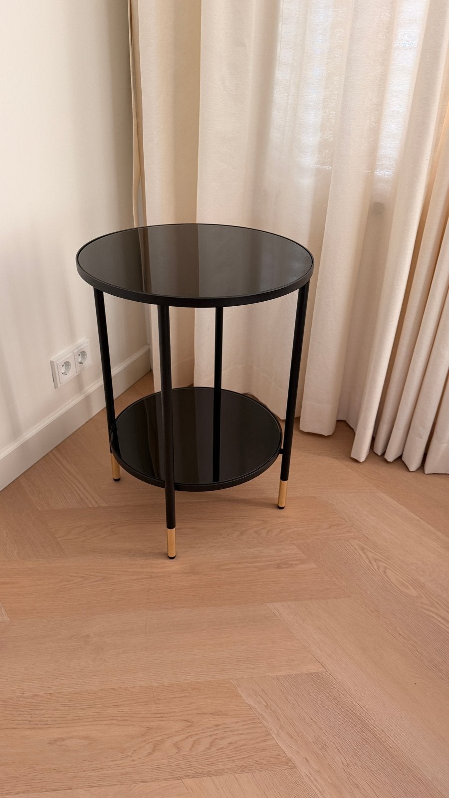 Nieuw IKEA ÄSPERÖD bijzettafel, zwart/glas zwart, 45 tot 60 cm, Minder dan 55 cm, Rond, Ophalen of Verzenden