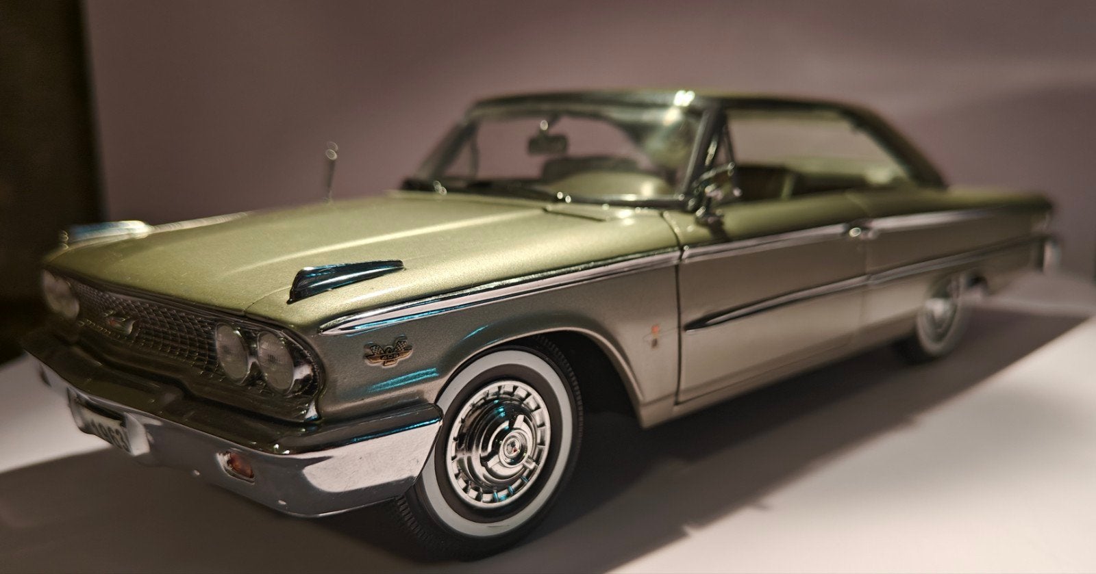 Ford Galaxie500 1963 1:18  kleur pewter/champagne Sunstar, Ophalen of Verzenden, Nieuw, Auto, Sun Star