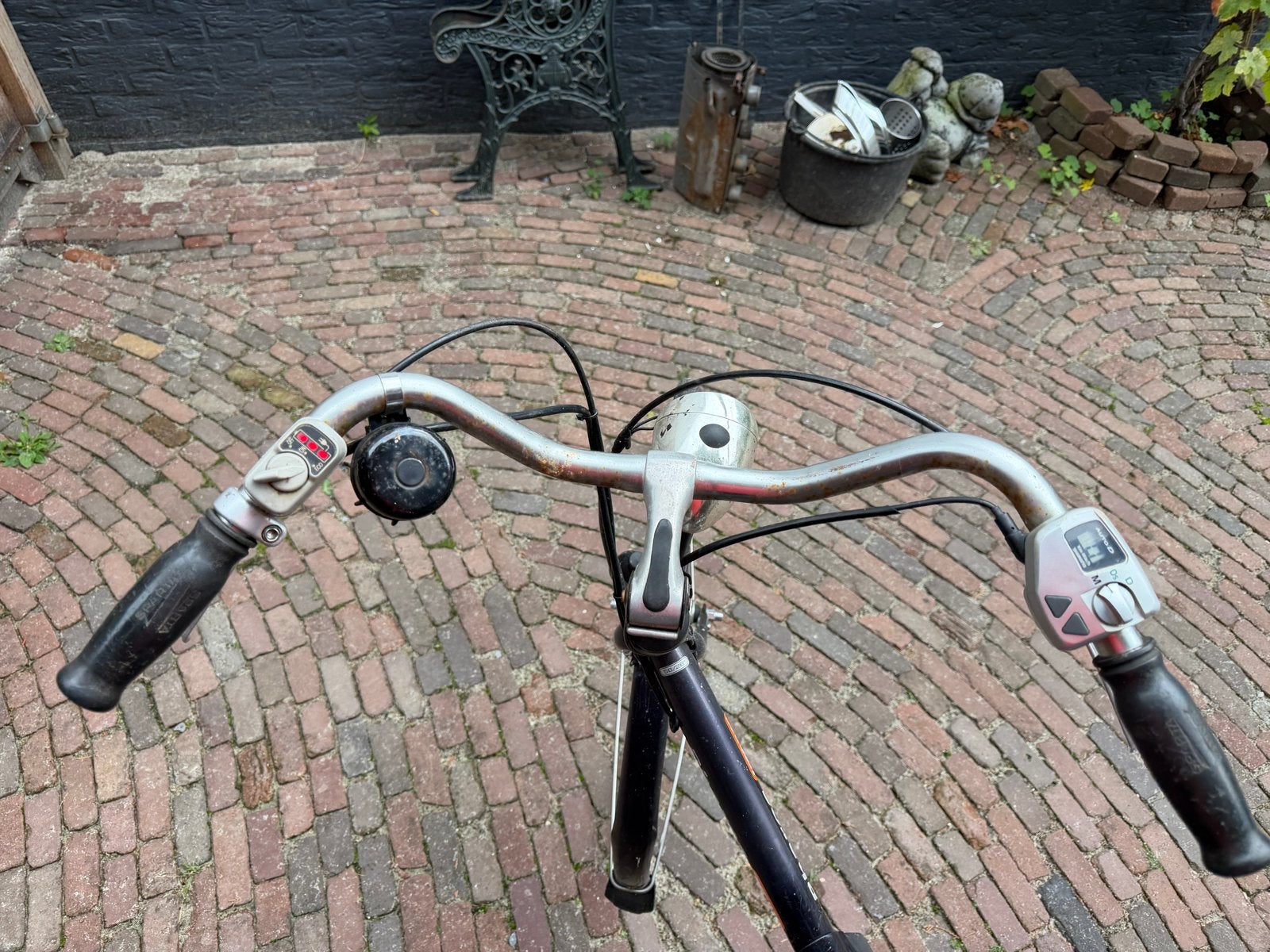 Sparta Pharos elektrische fiets met fietstassen, Ophalen, Sparta, Velgrem, Versnellingen