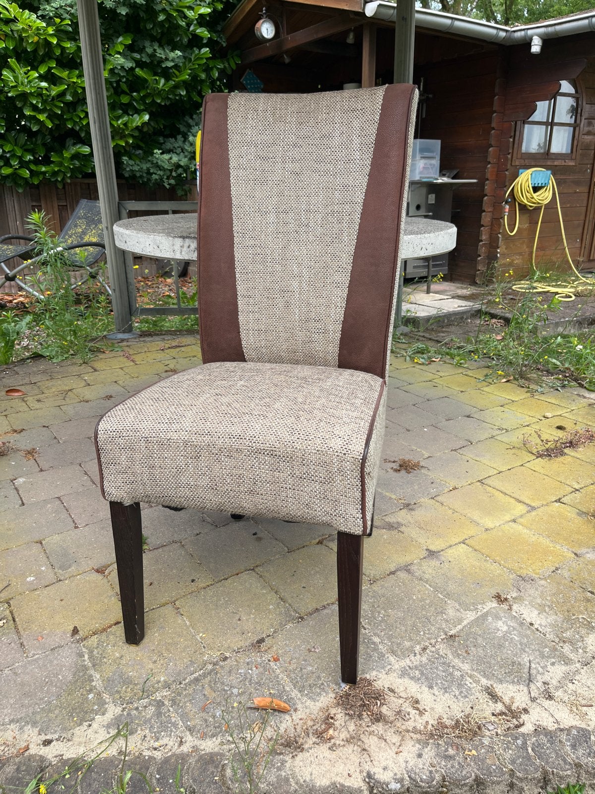 4 stuks: Comfortabele eetkamerstoelen, bruin/beige stof, Huis en Inrichting, Stoelen, Ophalen, Gebruikt, Bruin, Vier