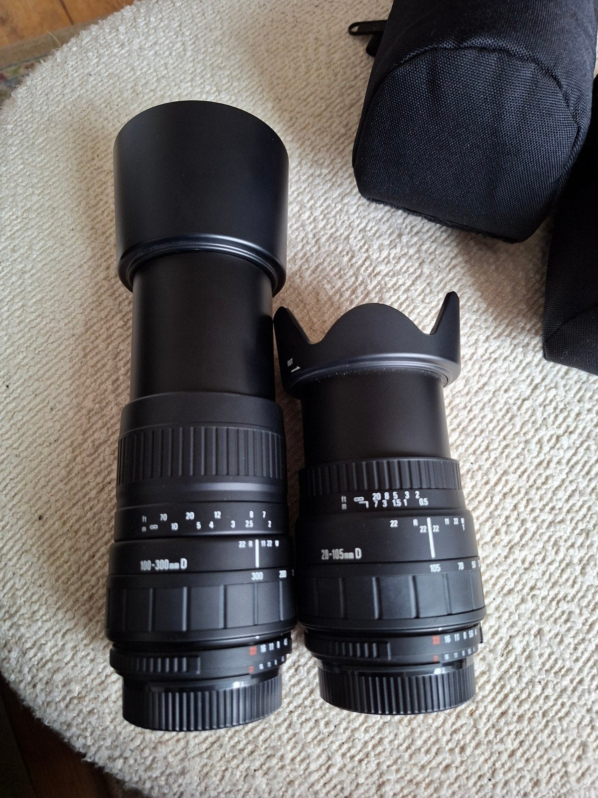 Sigma 100-300mm D en Sigma 28-105mm D - lenzen voor Nikon, Gebruikt, Sigma, Nikon F-mount, Beschermhoes/tas