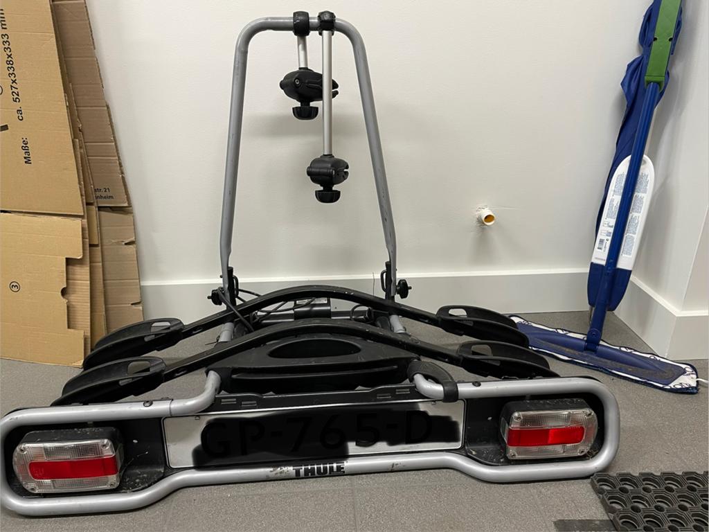 Thule fietsendrager kantelbaar ER940 of ER941, Auto diversen, Fietsendragers, Ophalen, Brede banden, Zo goed als nieuw, 2 fietsen