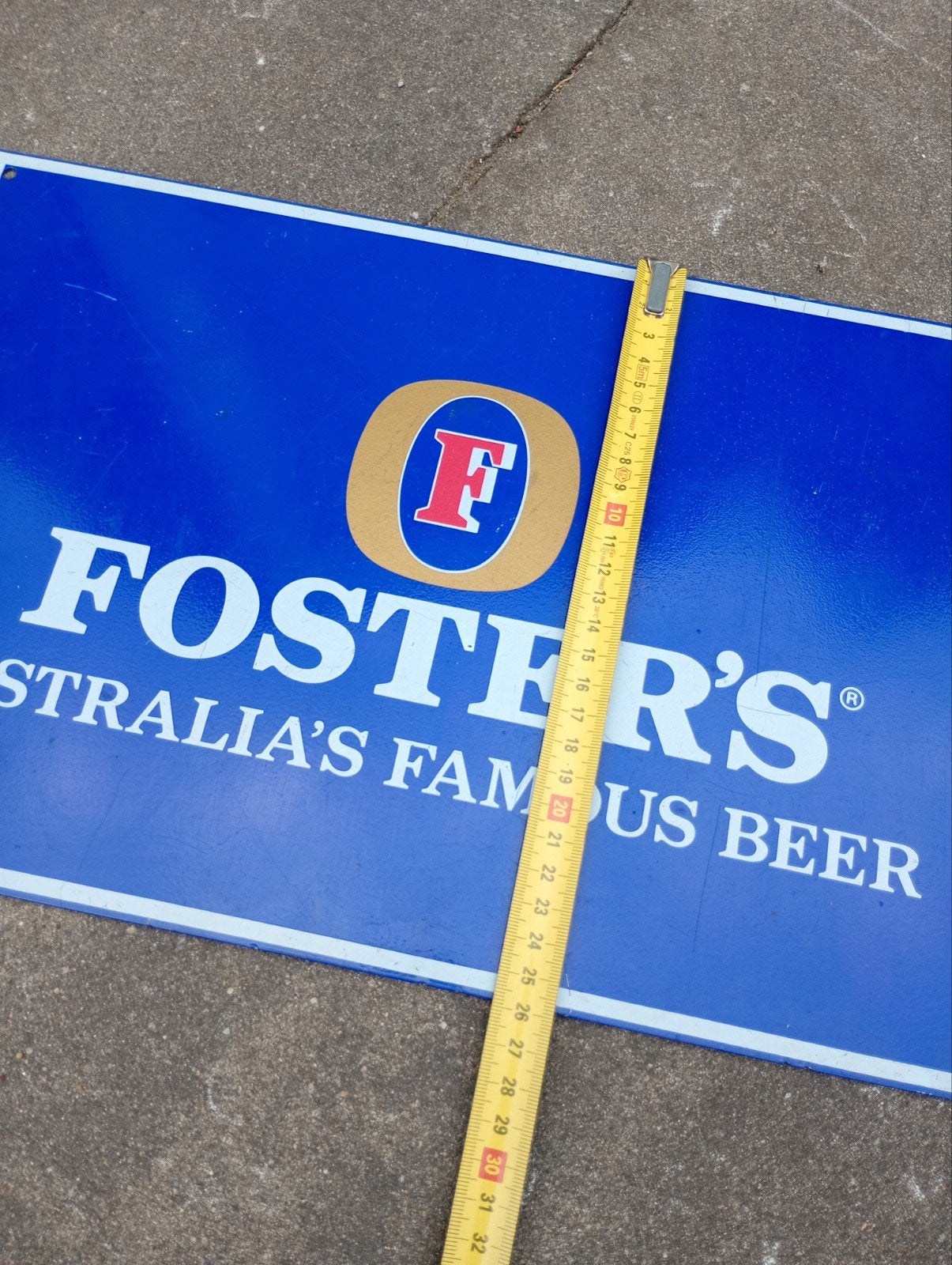 Fosters Beer, Reclame bord van metaal, Verzamelen, Ophalen of Verzenden, Zo goed als nieuw, Reclamebord, Plaat of Schild, Overige merken