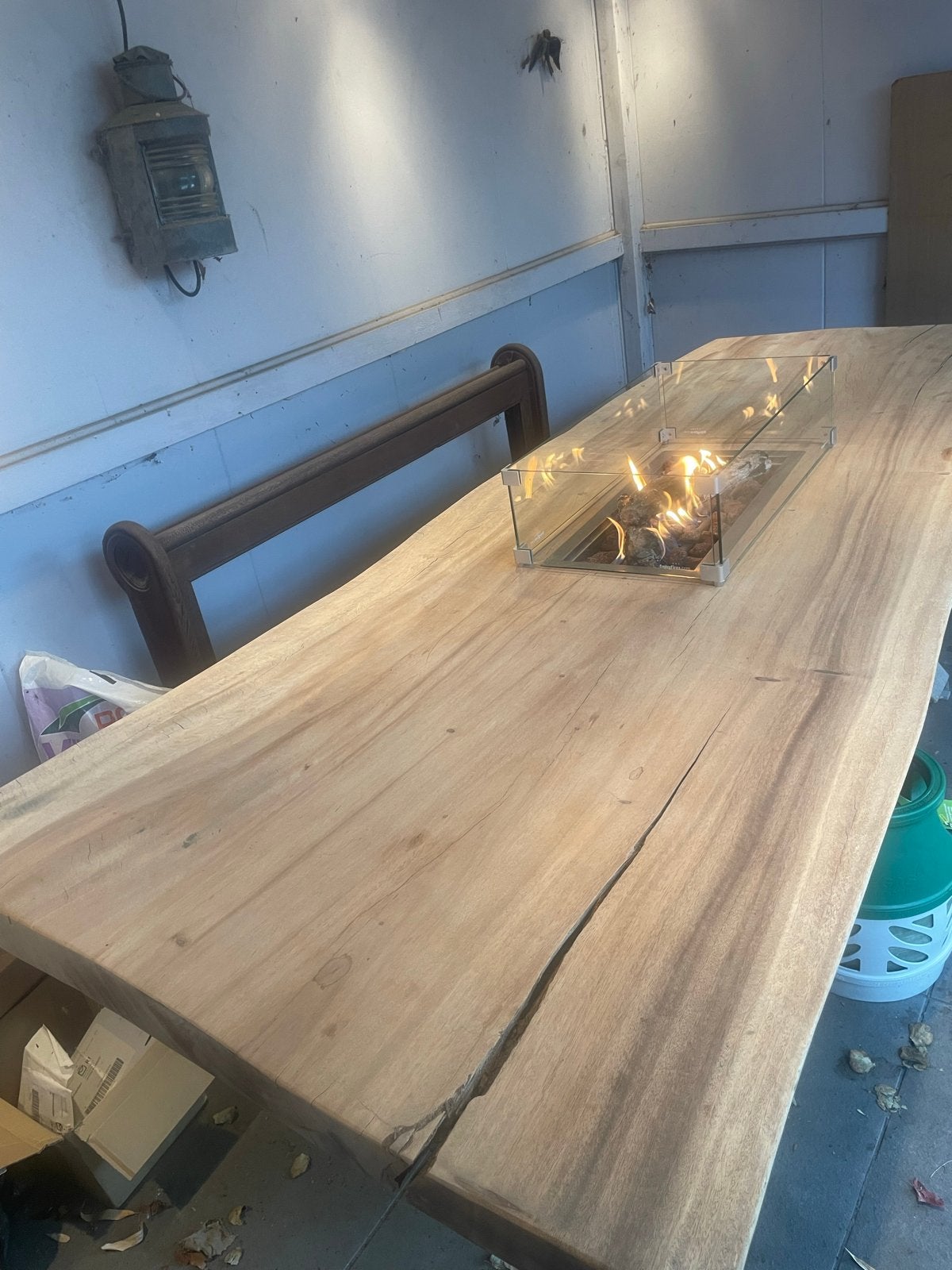 Handgemaakte Suar Boomstam Tafel met gas brander, Ophalen, Rustiek, 50 tot 100 cm, Vijf personen of meer