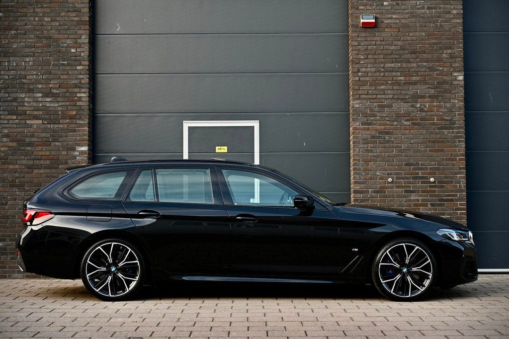 BMW 5-serie Touring BMW 530d High Executive, M Sport | 1e Ei, Auto's, BMW, Achterwielaandrijving, Gebruikt, Euro 6, 2993 cc