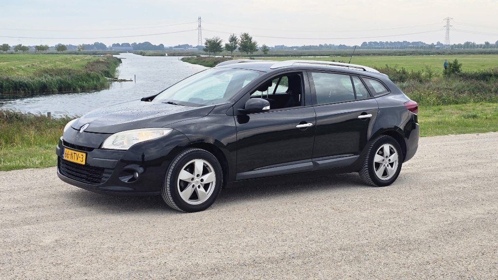 Renault Mégane 2.0 16V 103KW Estate CVT 2010 Zwart, 1250 kg, 4 cilinders, Zwart, Origineel Nederlands
