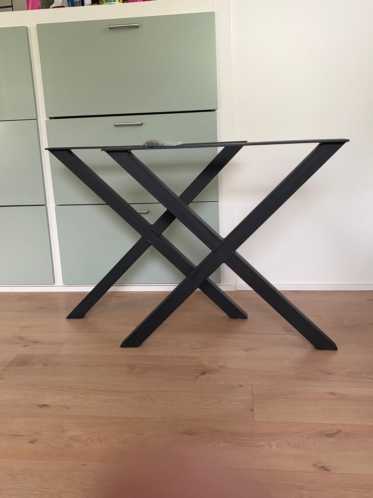 Zwrt metalen X-poot Woood onderstel -  zo goed als nieuw, Huis en Inrichting, Ophalen, Tafelpoot, 50 tot 100 cm, Zo goed als nieuw