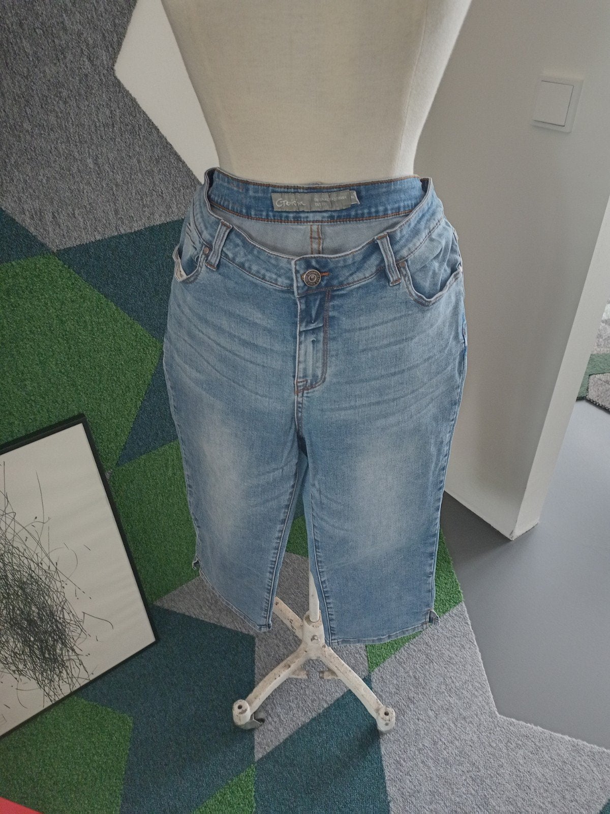 Geisha driekwart spijkerbroek blauw maat XL/42 met splitje, Kleding | Dames, Ophalen, Geisha, Blauw, Zo goed als nieuw